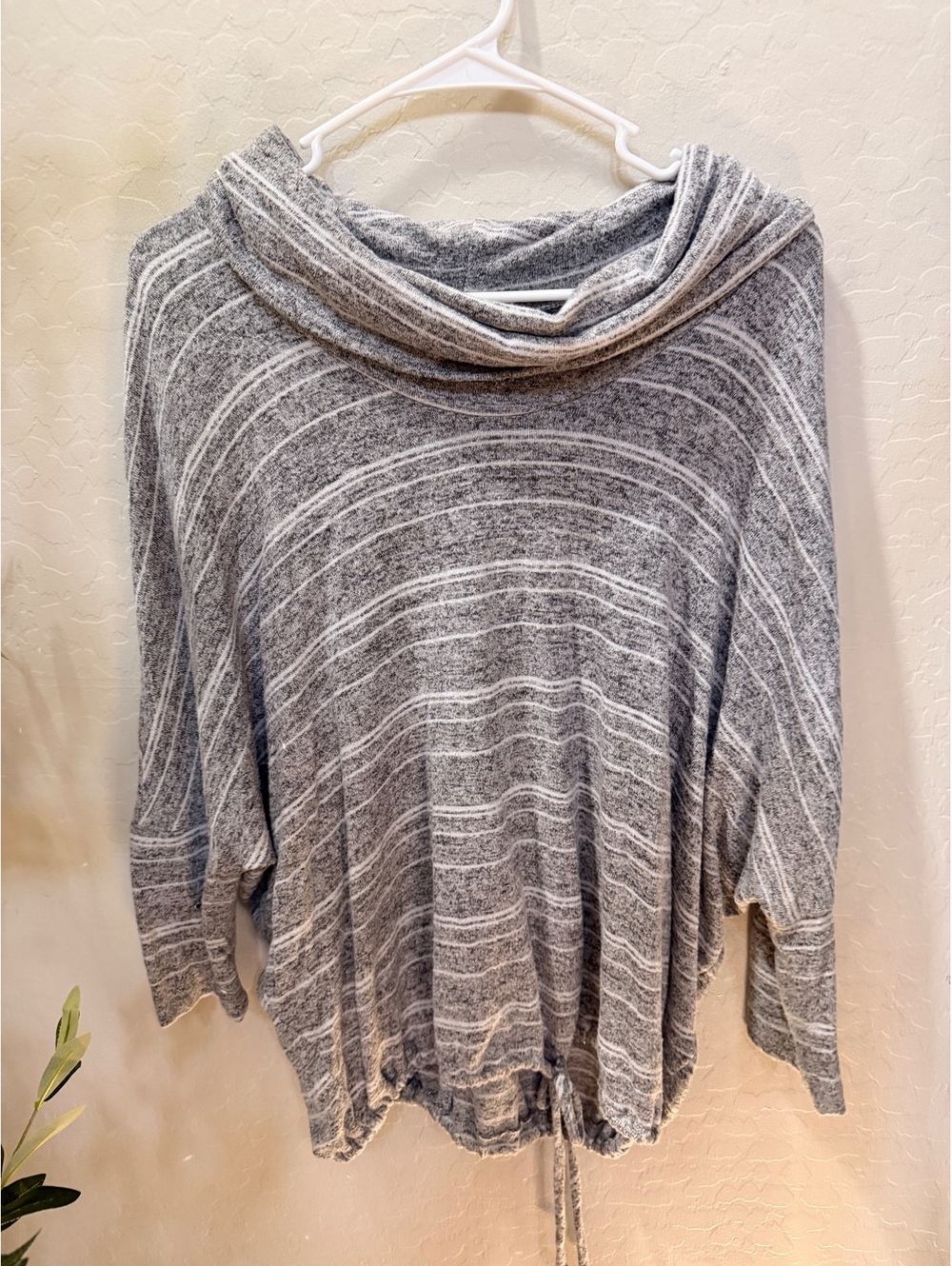 Long sleeve turtleneck